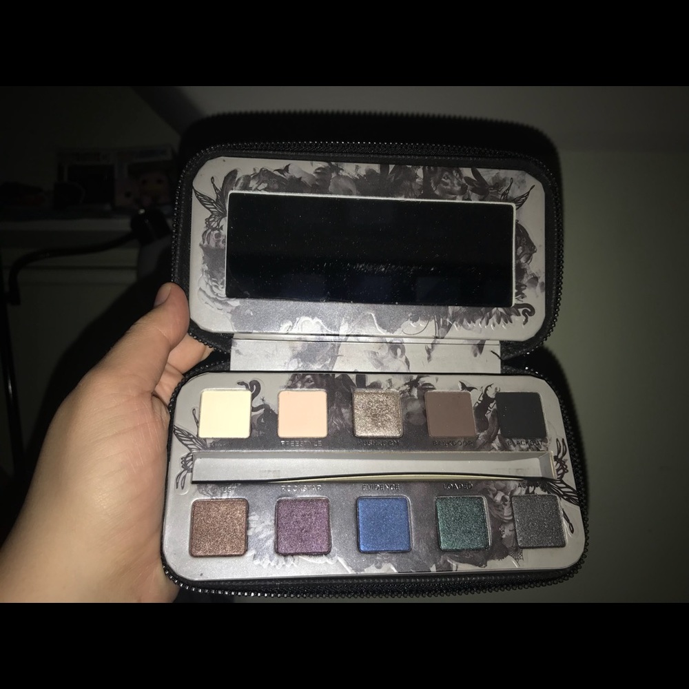 Urban Decay Smoked palette